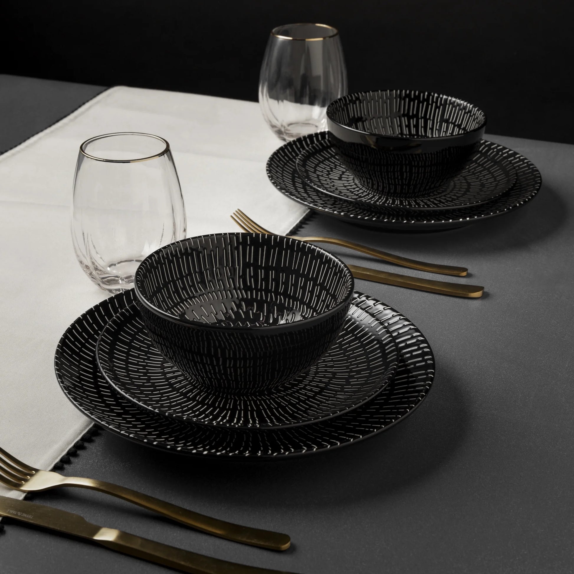 Thyme & Table Maddox 12-Piece Stoneware Dinnerware Set